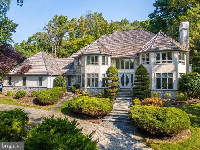 M(fi)Newtown Square?k)o˽סլ ṩ_(ki)ҕҰc(yu)h(hun) M@cA